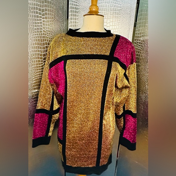 Pierre Cardin Vintage Gold and Pink Geometric Women's Sweater or Dress